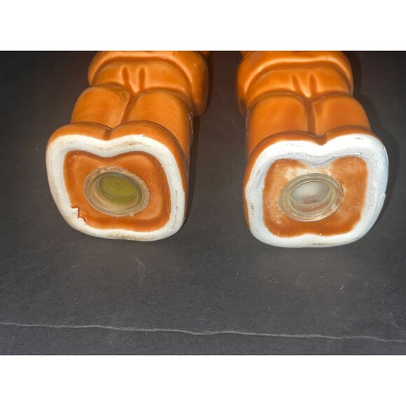Vintage Trader Vics Tiki Salt & Pepper Shakers Ceramic Orange Hut Party Decor - Picture 4 of 6